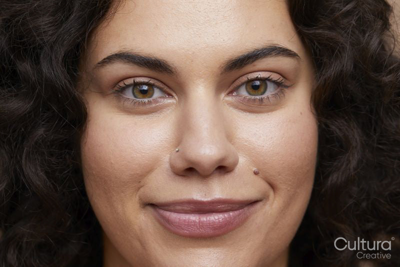 Close-up portrait of young woman